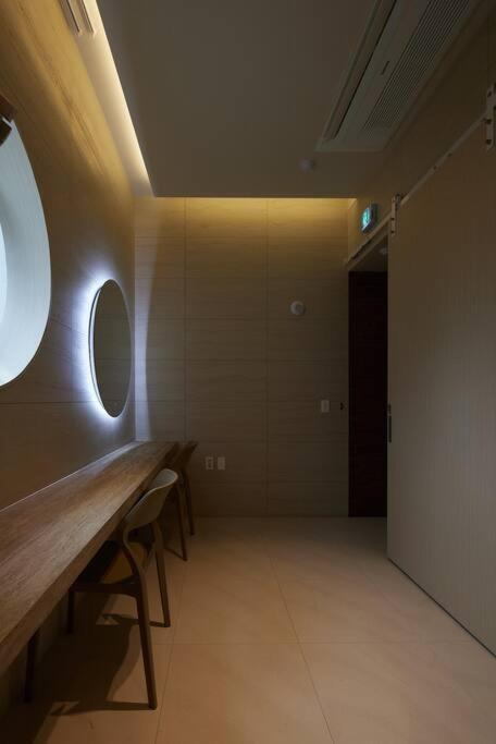 Glas Hongdae